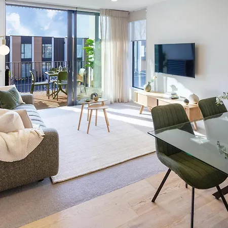 Warm Central City Apartment With 2 Free Carparks Christchurch Exterior photo